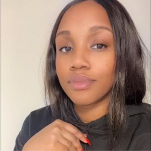 Meet your Posher, La toya